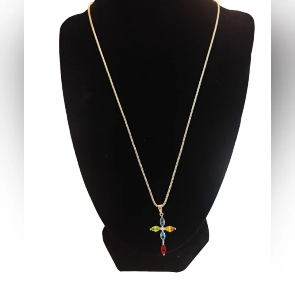 Elegant Multicolor Pendant Necklace cross 9.25 silver chain and pendant - Picture 1 of 1